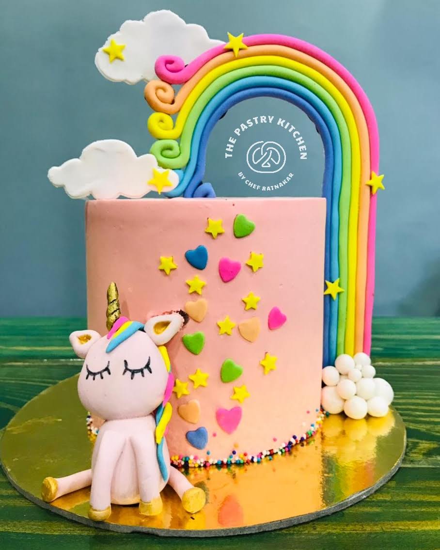 Queen's Delight Cake